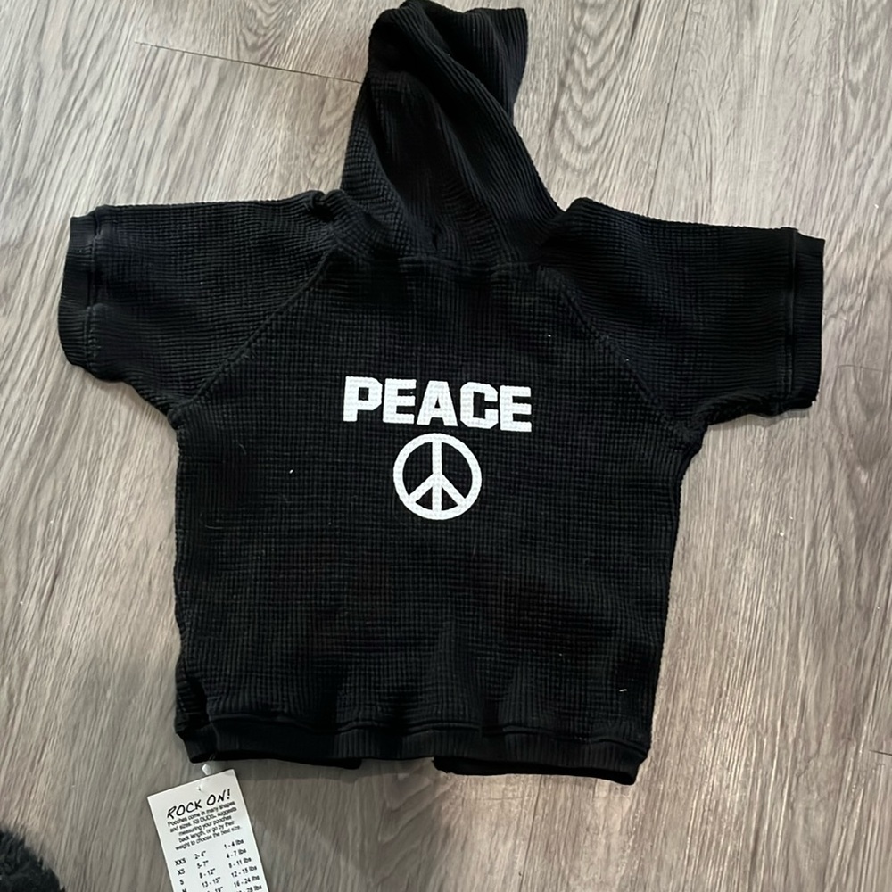 Peace thermal hoodie in black 💙